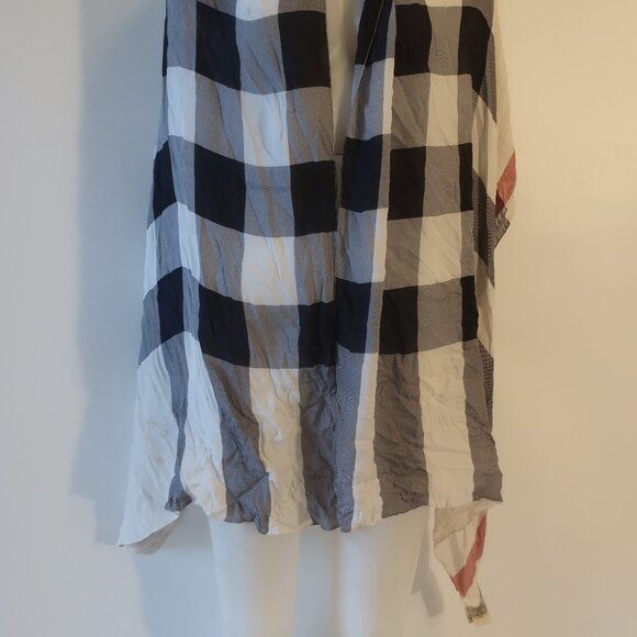 Womens Burberry Black Red White 100% Silk Check Print Design Rectangle Scarf - Picture 4 of 12